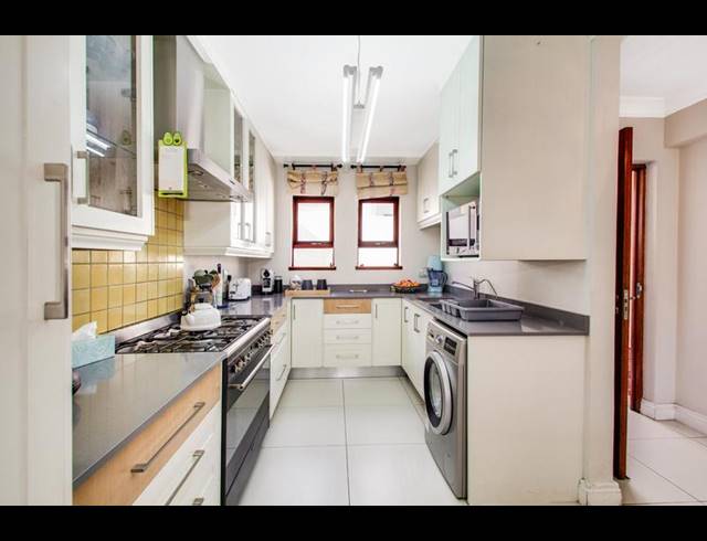 3 BEDROOM HOUSE FOR SALE IN BRYANSTON